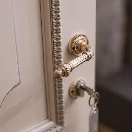 Eclat Luxury Hotel 5*