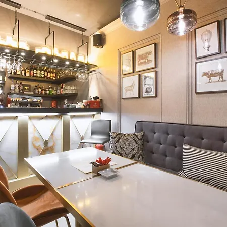 Eclat Luxury Hotel 5*