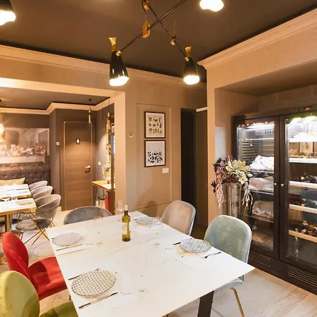 Hotel Eclat Luxury