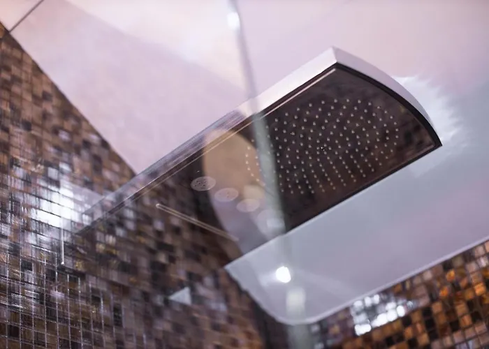 Eclat Luxury Hotel 5*