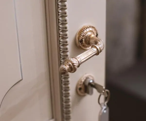 Eclat Luxury Hotel 5*