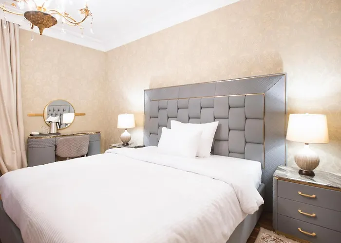 Eclat Luxury Hotel 5*